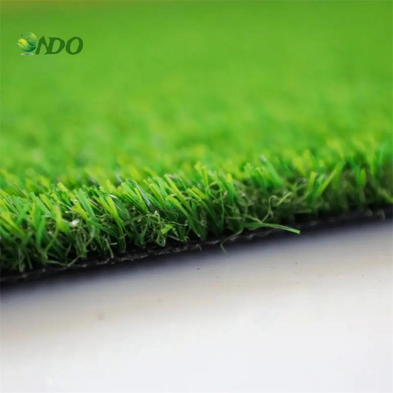 The Highest Quality Artificial Grass Made in China, Used for Indoor and Landscape, as Well as Indoor Grass for Pets and with Airtificial Grass